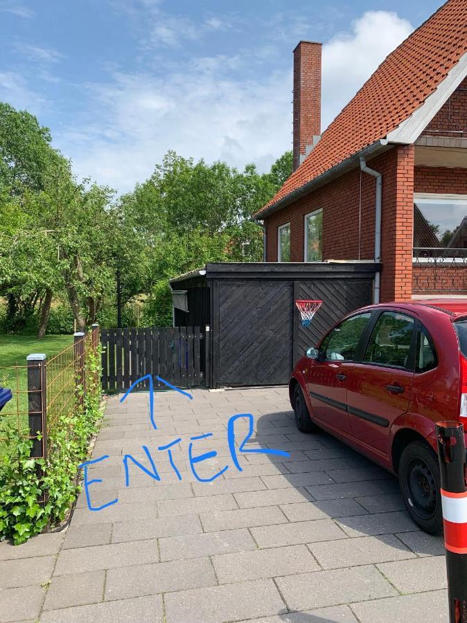 Selvbetjent Lejlighed I Centrum Ved Aen Apartment Ribe Exterior foto